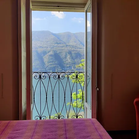 ヴィラ Magnifica Di Fine '800 ブレーヴィオ