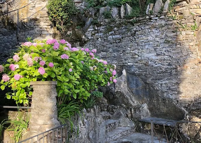 Magnifica Di Fine '800 Blevio